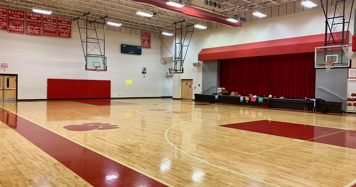 Rent a Gym (Main) - with bleachers in Lexington KY 40505