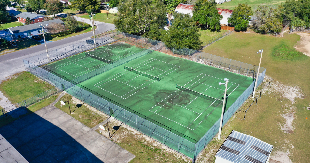 Rent a Tennis Courts in Umatilla FL 32784