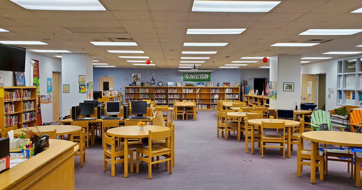 Rent a Library (Small) in Orlando FL 32703