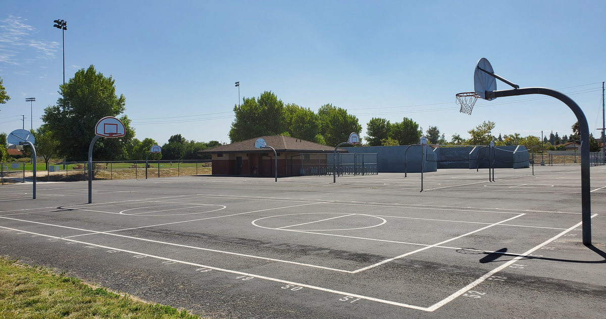 Rent Basketball Courts in Oceanside