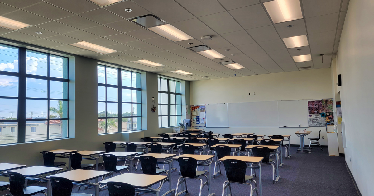 Rent Classroom Standard in Lawndale